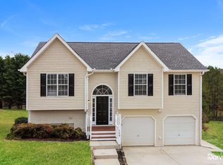 144 Hunters Lake Dr, Villa Rica, GA 30180