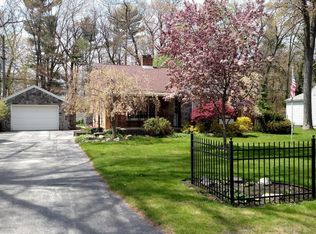 3495 W Manitou Cir, Muskegon, MI