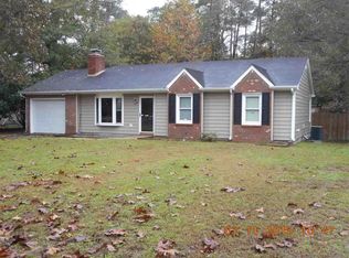 1120 Lakeview Ave, Richlands, NC 28574