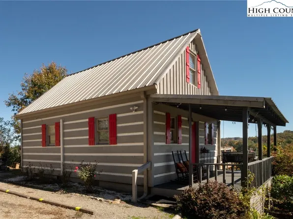 292 River Bend Hills Road, Crumpler, NC 28617