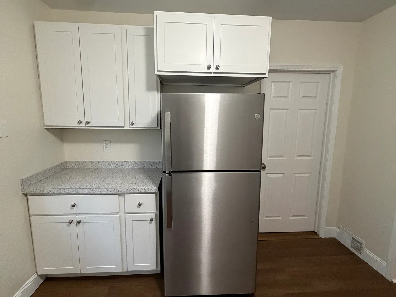 84 Remington Pl — Photo 4
