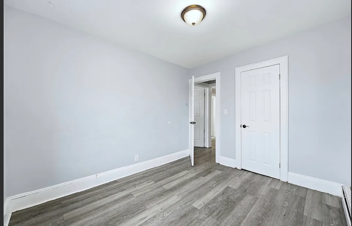 3 bed, $2,350 — Photo 4