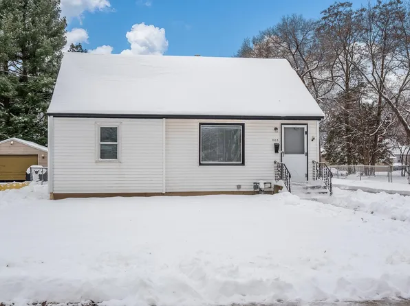 1003 E Hosmer St, Loves Park, IL 61111