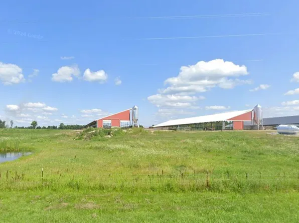 10231 Woodbridge Rd, Camden, MI 49232