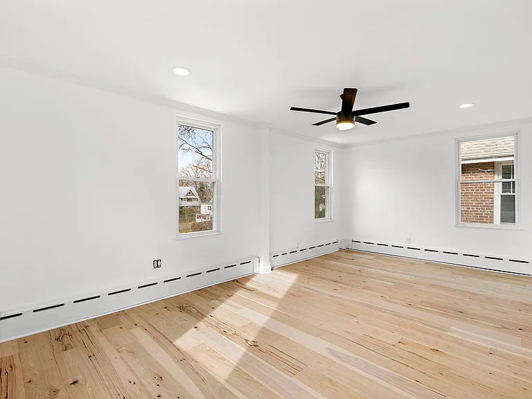 276 Broad Ave #2 — Photo 9