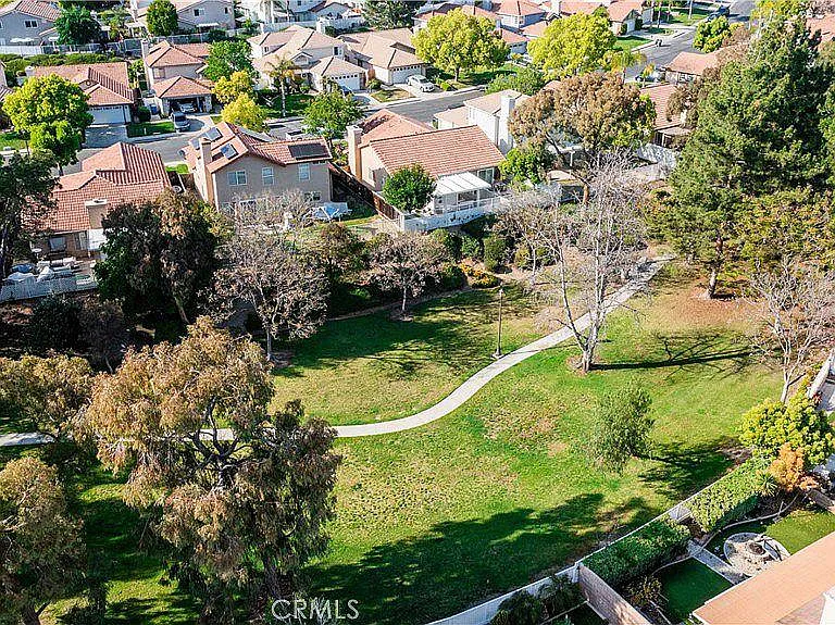 19217 Vintage Woods Dr — Photo 3