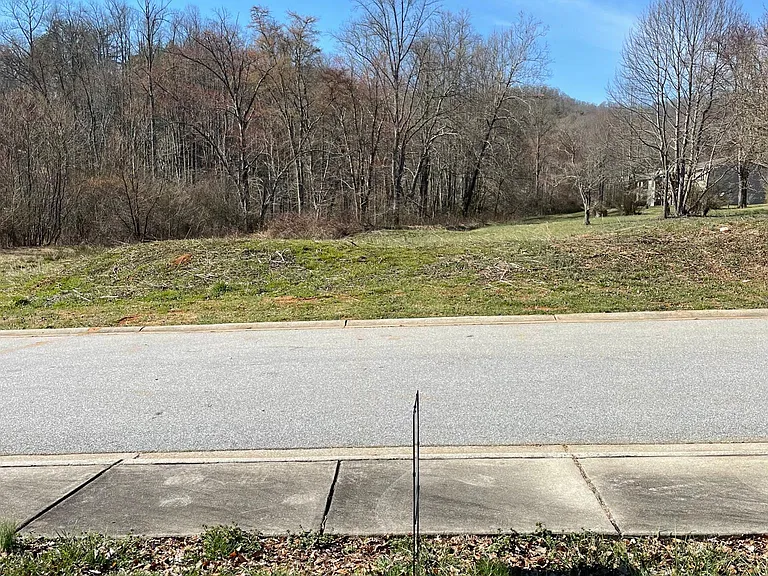 30 Meadow Wood Cir — Photo 9