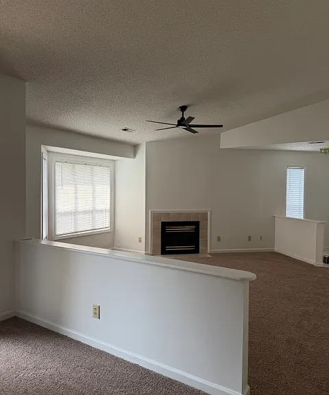 107 Breezewood Dr #F — Photo 2