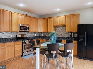 20247 Mohegan Dr, Ashburn, VA 20147