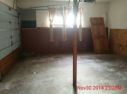 3rd image of 19 Mount Holly Dr