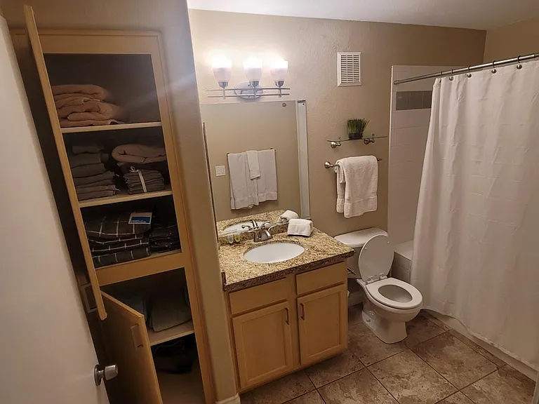 950 Seven Hills Dr #115 — Photo 15