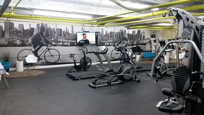 Rented by Bruma Realty LLC | media 17