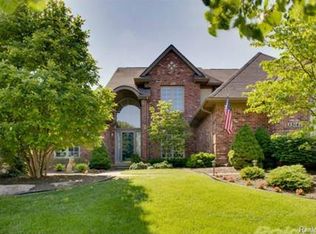 13141 Glenmore Ct #27, Plymouth, MI 48170