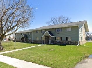 English Meadows Apartments 187 South National Avenue, Fond Du Lac, WI 54935