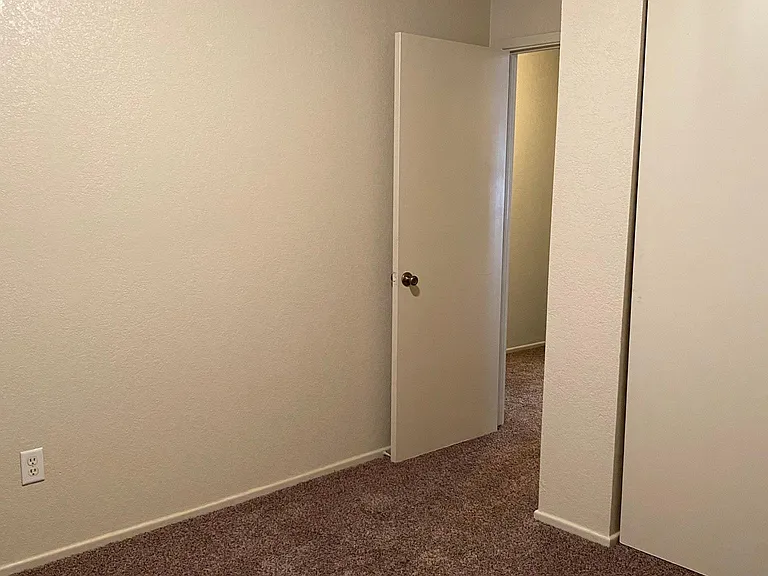 1st bedroom