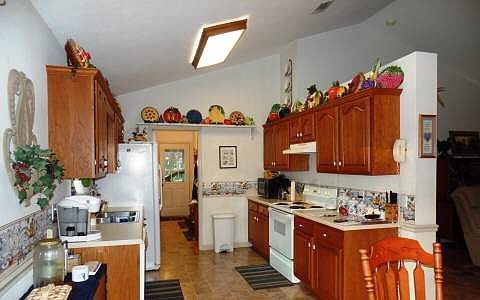 4th image of 3433 NW 60th Ave