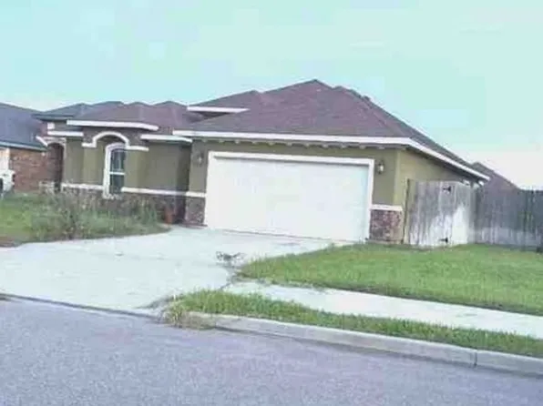 1825 Paraiso Dr, Kingsville, TX 78363