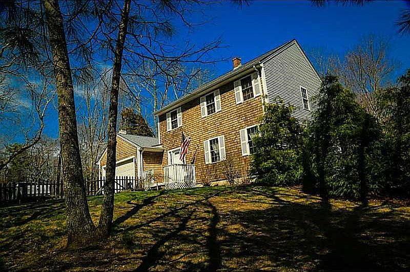 2nd image of 213 Carolina Nooseneck Rd