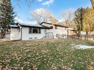 2407 19th Ave E, North Saint Paul, MN 55109