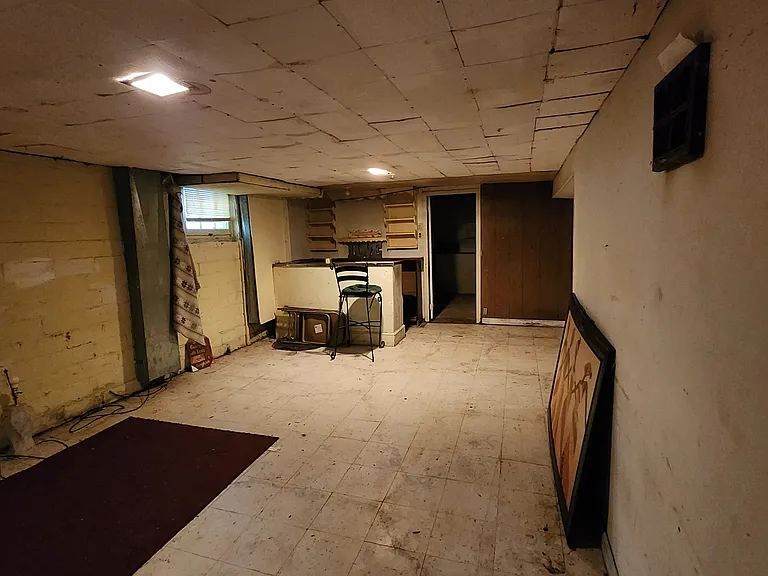1540 Maple Rd — Photo 15