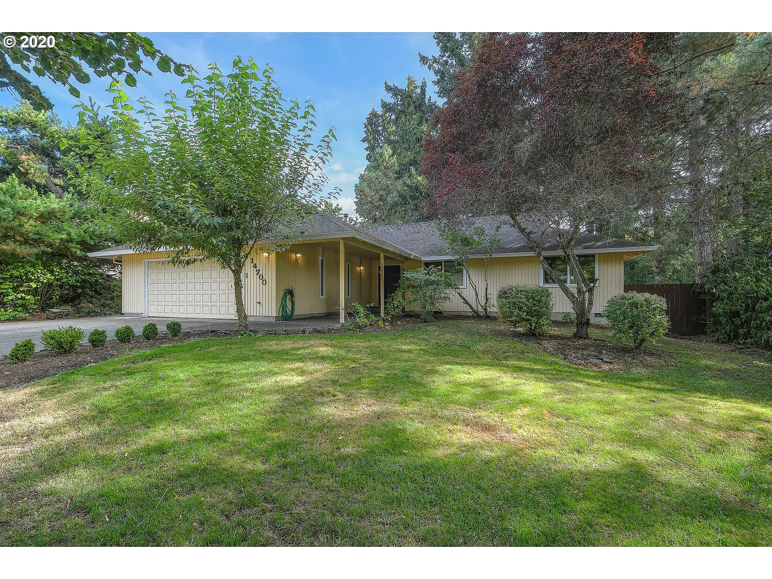 14700 SW Carlsbad Dr photo 1