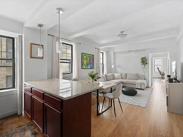 141 E 3rd St #B4, New York, NY 10009