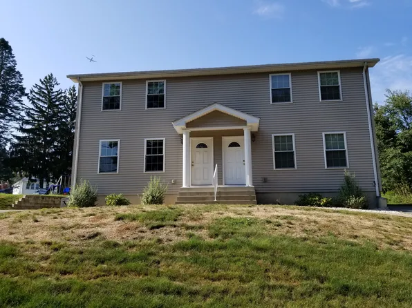 34 Old Fuller Rd #34, Chicopee, MA 01020