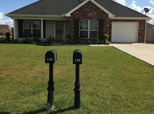142 Millstone Dr, Thibodaux, LA 70301