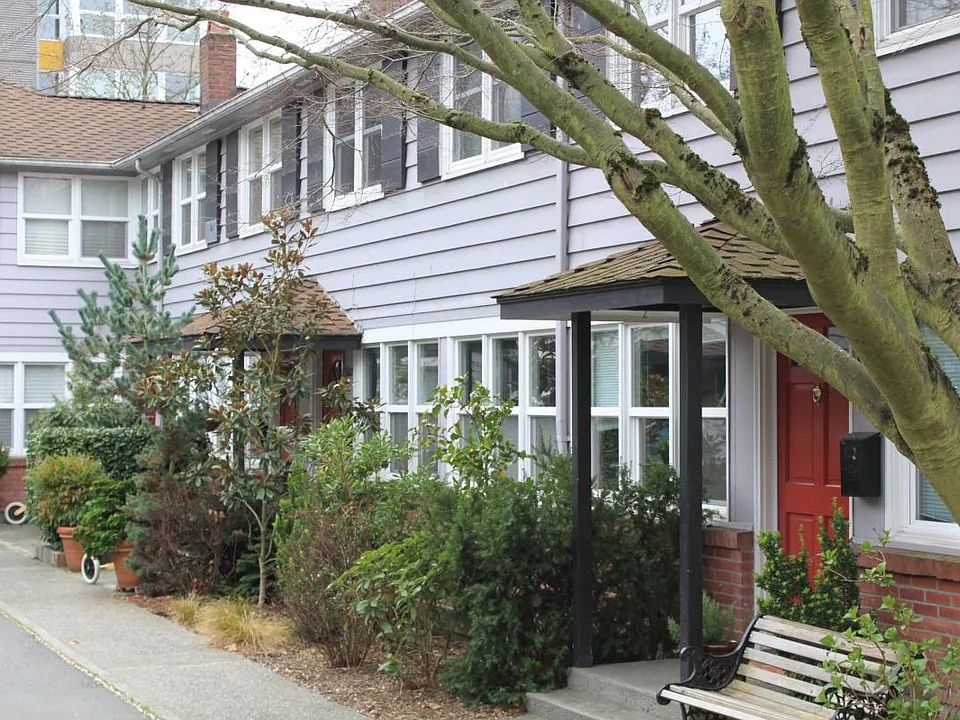Secure Courtyard Entry