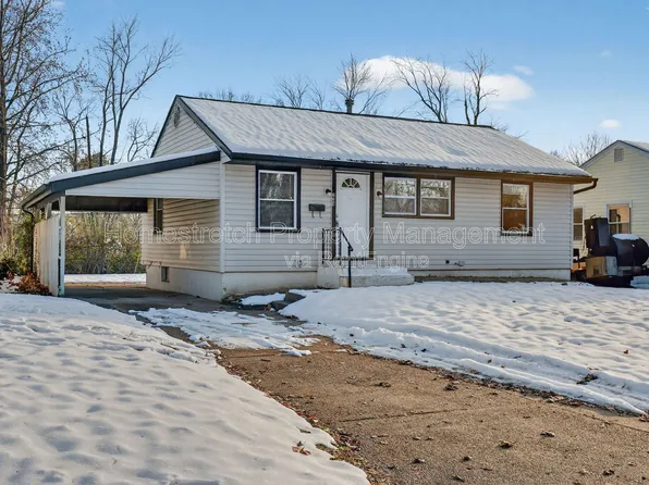 224 Presley Rd, Saint Louis, MO 63137