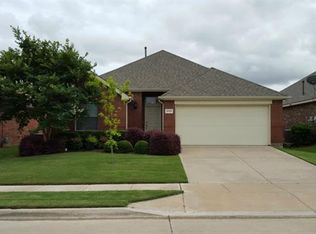 12121 Durango Root Dr, Fort Worth, TX 76244