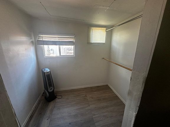 5th image of 4723 E Sunland Ave