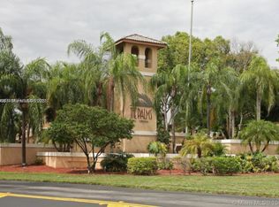 301 Palm Way APT 205, Hollywood, FL 33025