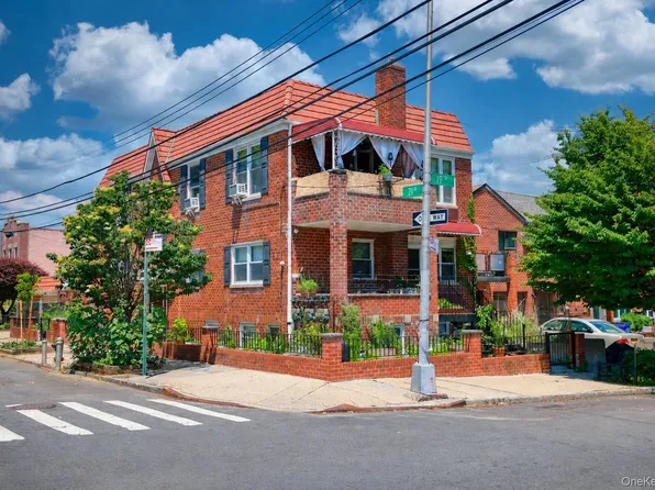 1855 21st Drive, Astoria, NY 11105