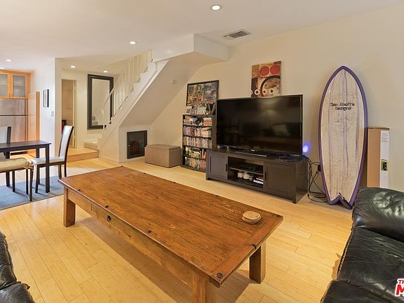 3rd image of 11652 Chenault St APT 10