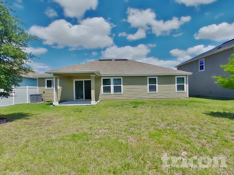 8304 Fouraker Forest Rd — Photo 16