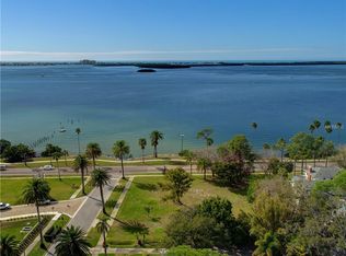 505 Edgewater Dr, Dunedin, FL 34698