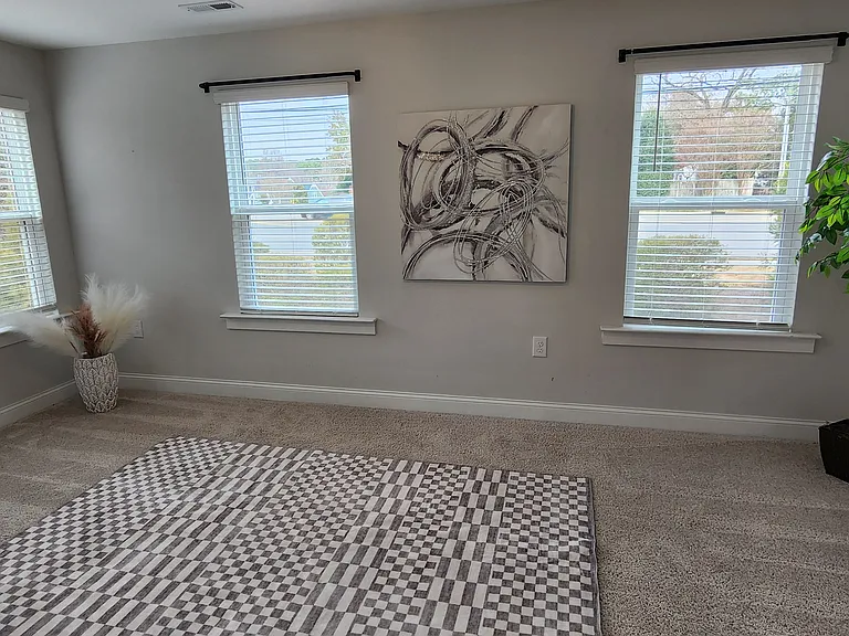 346 Old Grove Ln — Photo 12