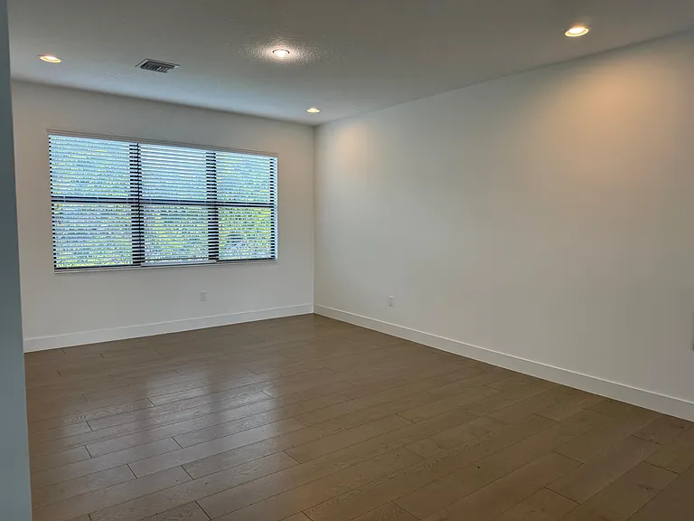8055 White Wave Ter — Photo 10