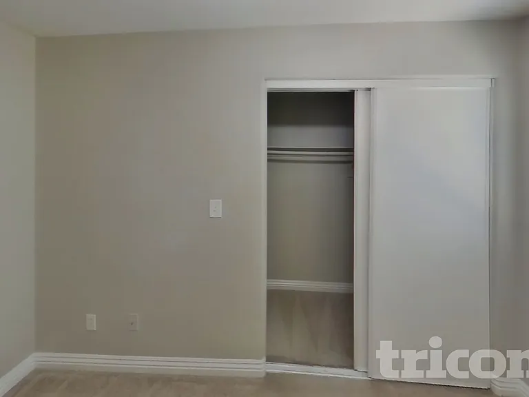 5230 Shreve Ave — Photo 10