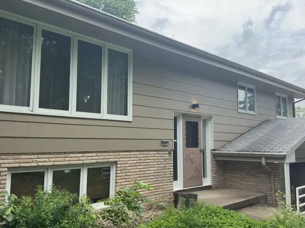 4018 Shamrock Dr NE, Saint Anthony, MN 55421