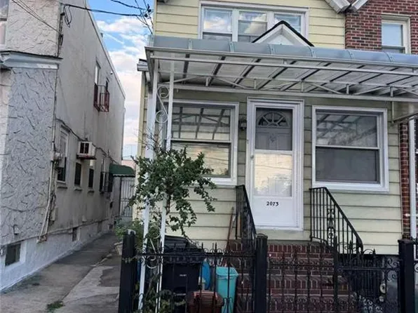2073 W 8th St, Brooklyn, NY 11223