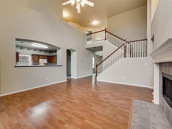 4th image of 3605 Lauren Dr