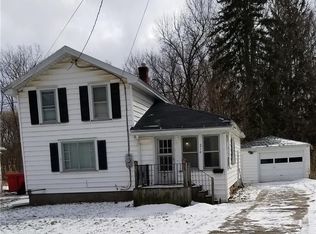 214 Caroline St, Albion, NY 14411