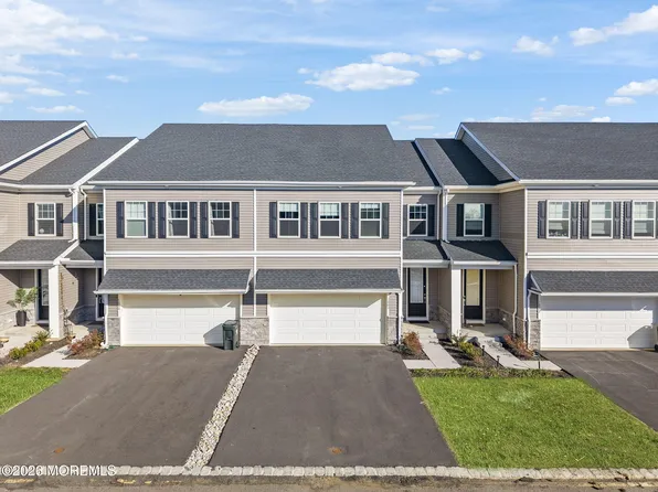 1003 Navigator Ave, Marlboro, NJ 07746