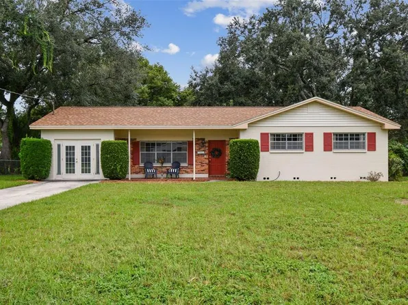 1719 W Overpar Dr, Tampa, FL 33612