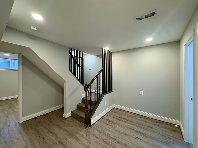 115 S Eaton St — Photo 11