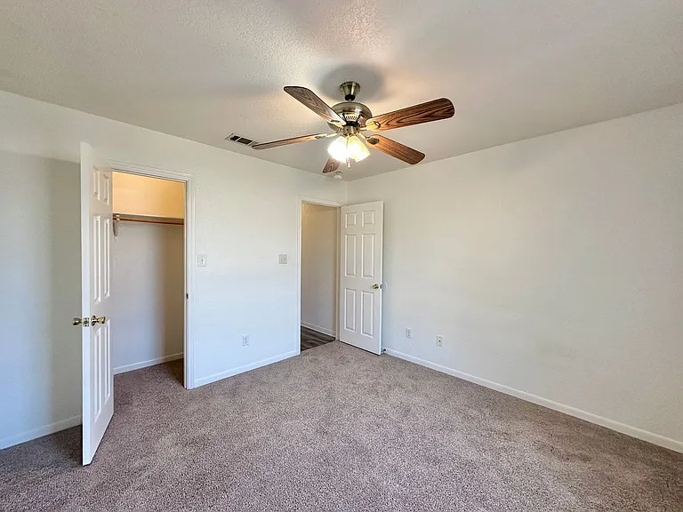 3509 Westwood Dr — Photo 20