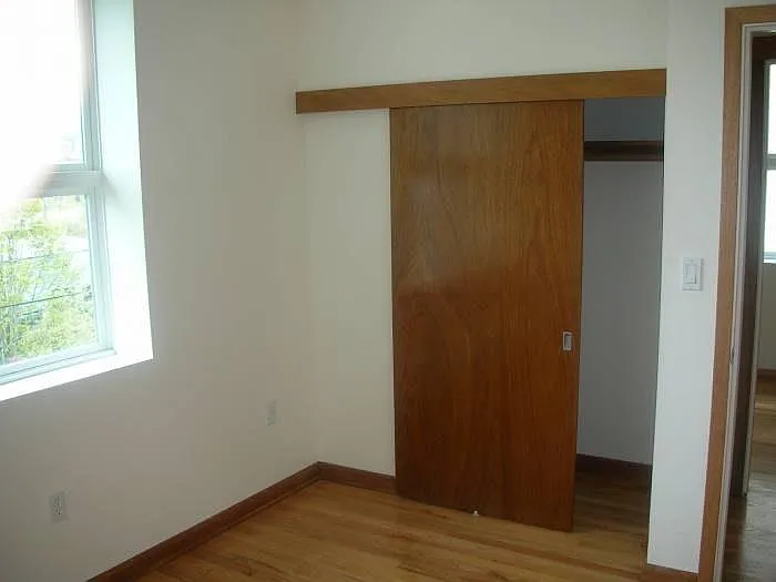 112 Florentia St — Photo 3