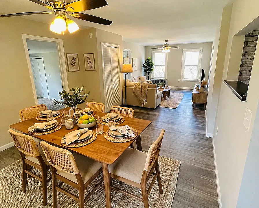 34 Locke St #2
